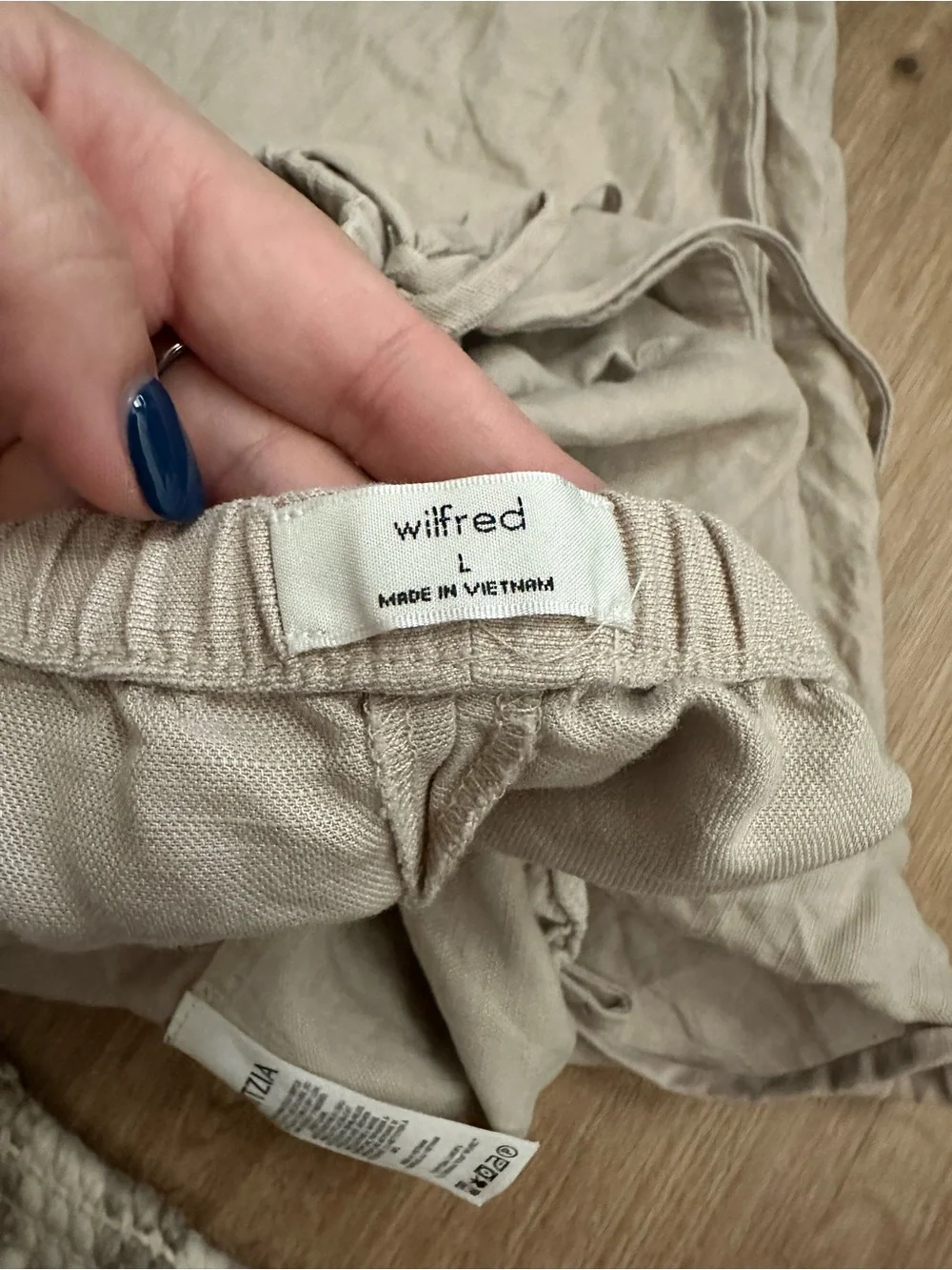 Aritzia wilfred cream